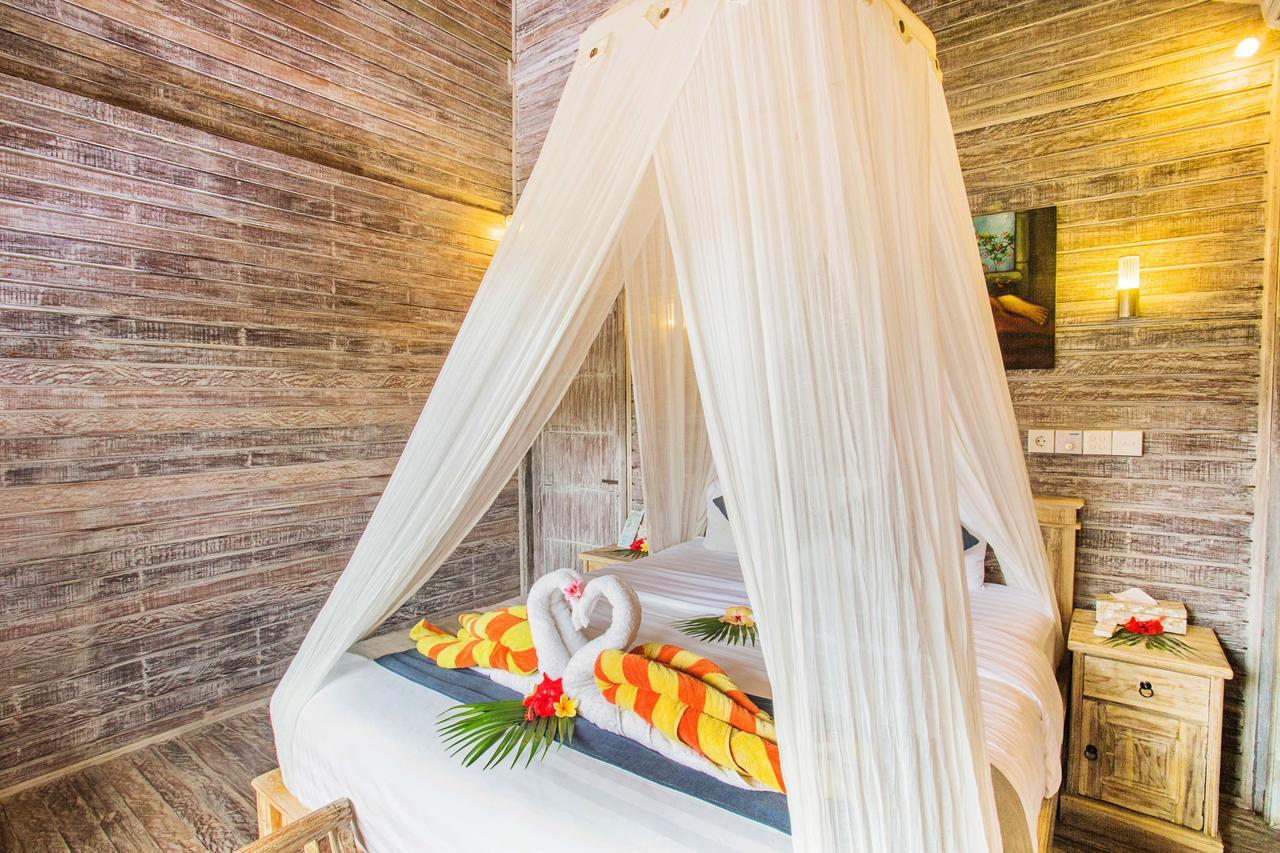The Syron Huts Lembongan Hotel Exterior foto