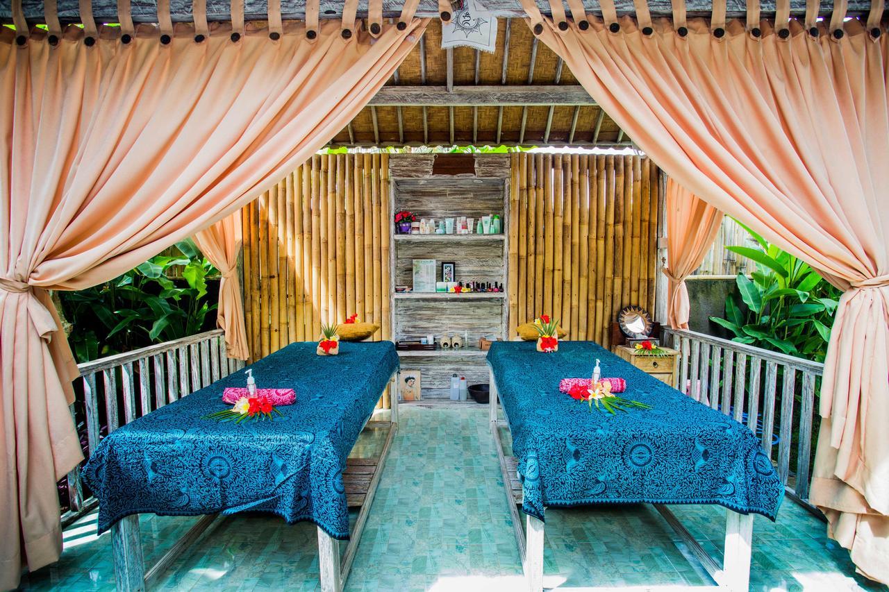 The Syron Huts Lembongan Hotel Exterior foto