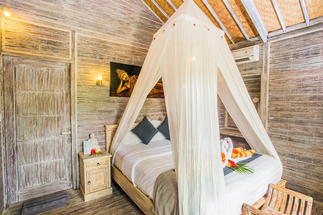 The Syron Huts Lembongan Hotel Exterior foto